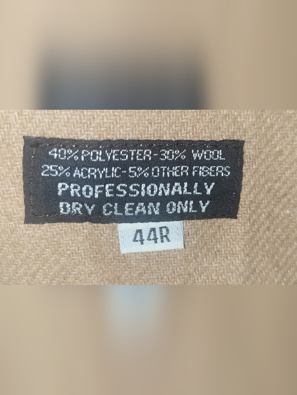 Excellent Condition Trench Coat - image 4